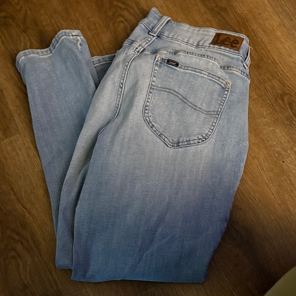 Lee Women’s Faded Jeans 16 Petite